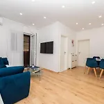 Sani Appartement Makarska