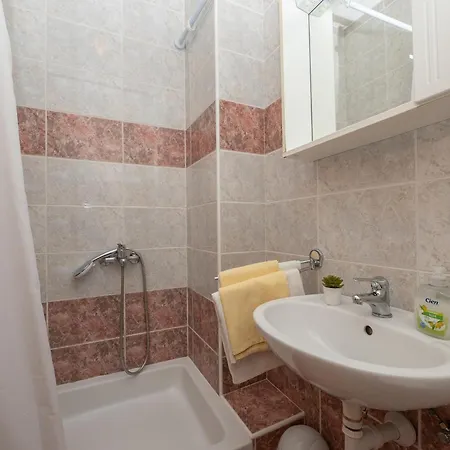 Sani Apartamento Makarska