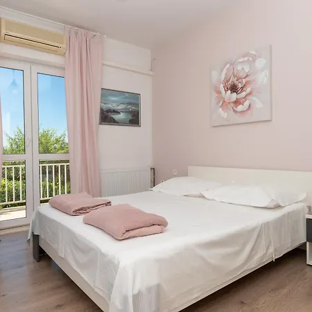 Sani Apartamento *