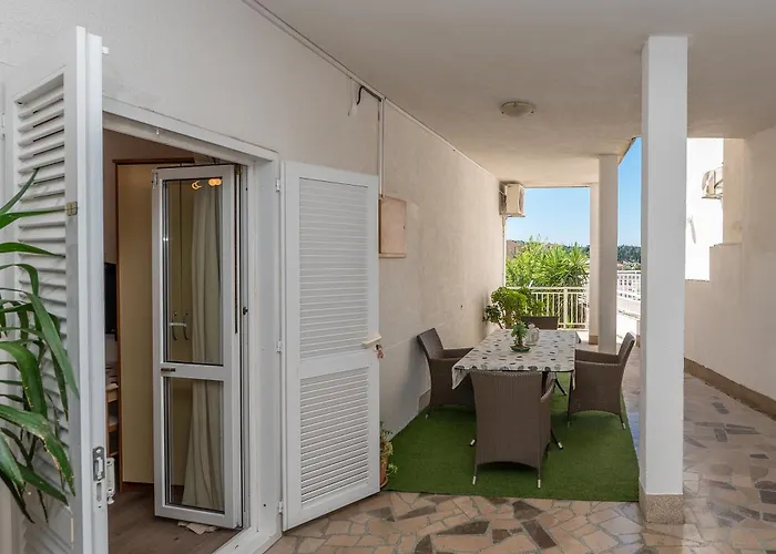 Apartment Sani Makarska