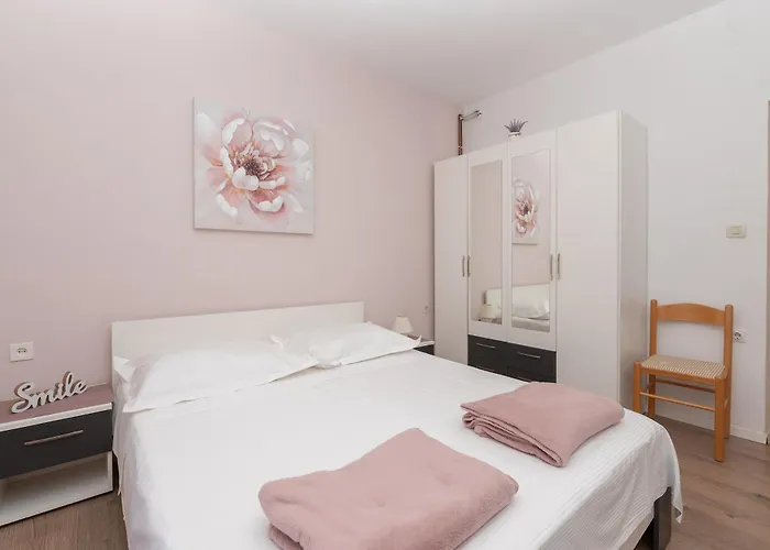 Apartment Sani Makarska