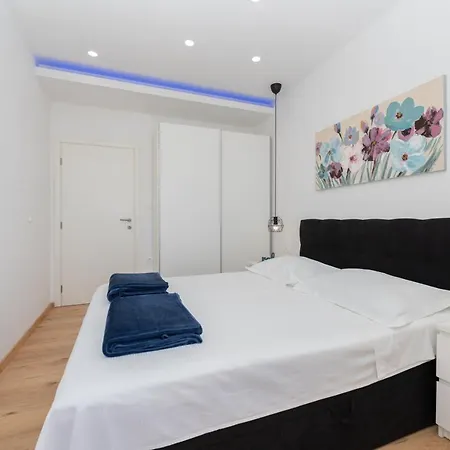 Sani Apartment