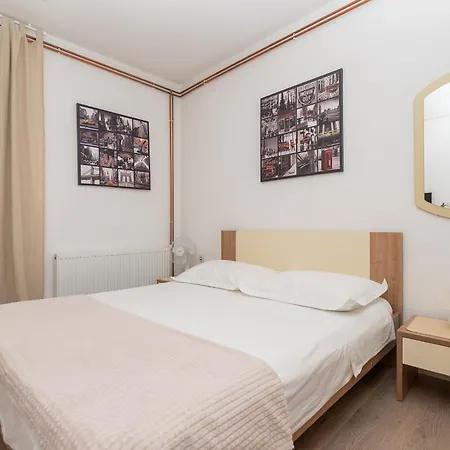 Apartment Sani *