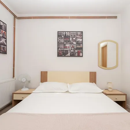 Apartment Sani *